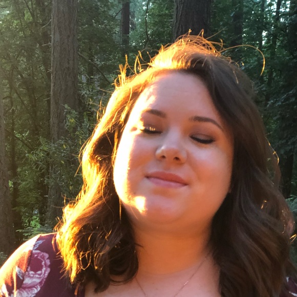 Meet your Posher, Kory - Picture 1 of 1